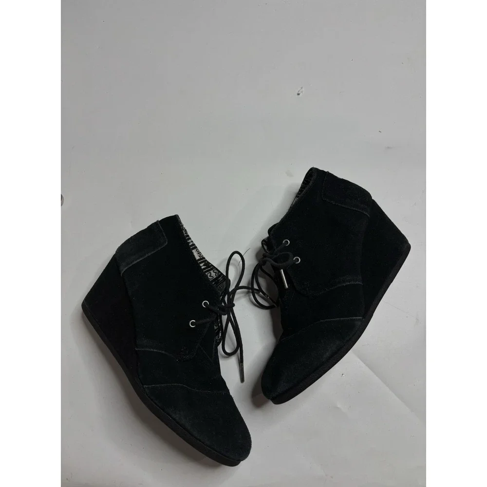 Toms Women's 10 Desert Wedge Ankle Bootie 300716 Suede Lace Up Grunge 00s Y2K‎